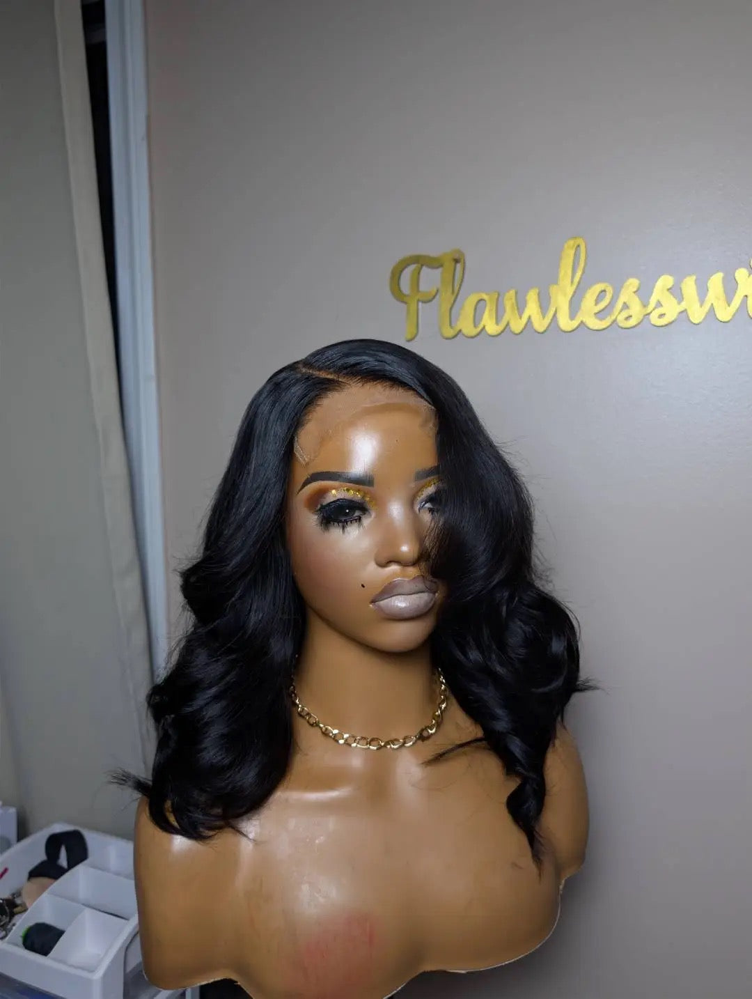 Layered 16 inch wig